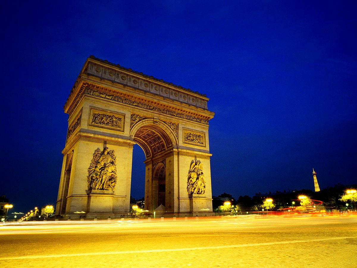 Nattst der Triumfb gen Paris report Bakgrundsbild Gratis nattst-der-triumfb-gen-paris-report-bakgrundsbild-gratis