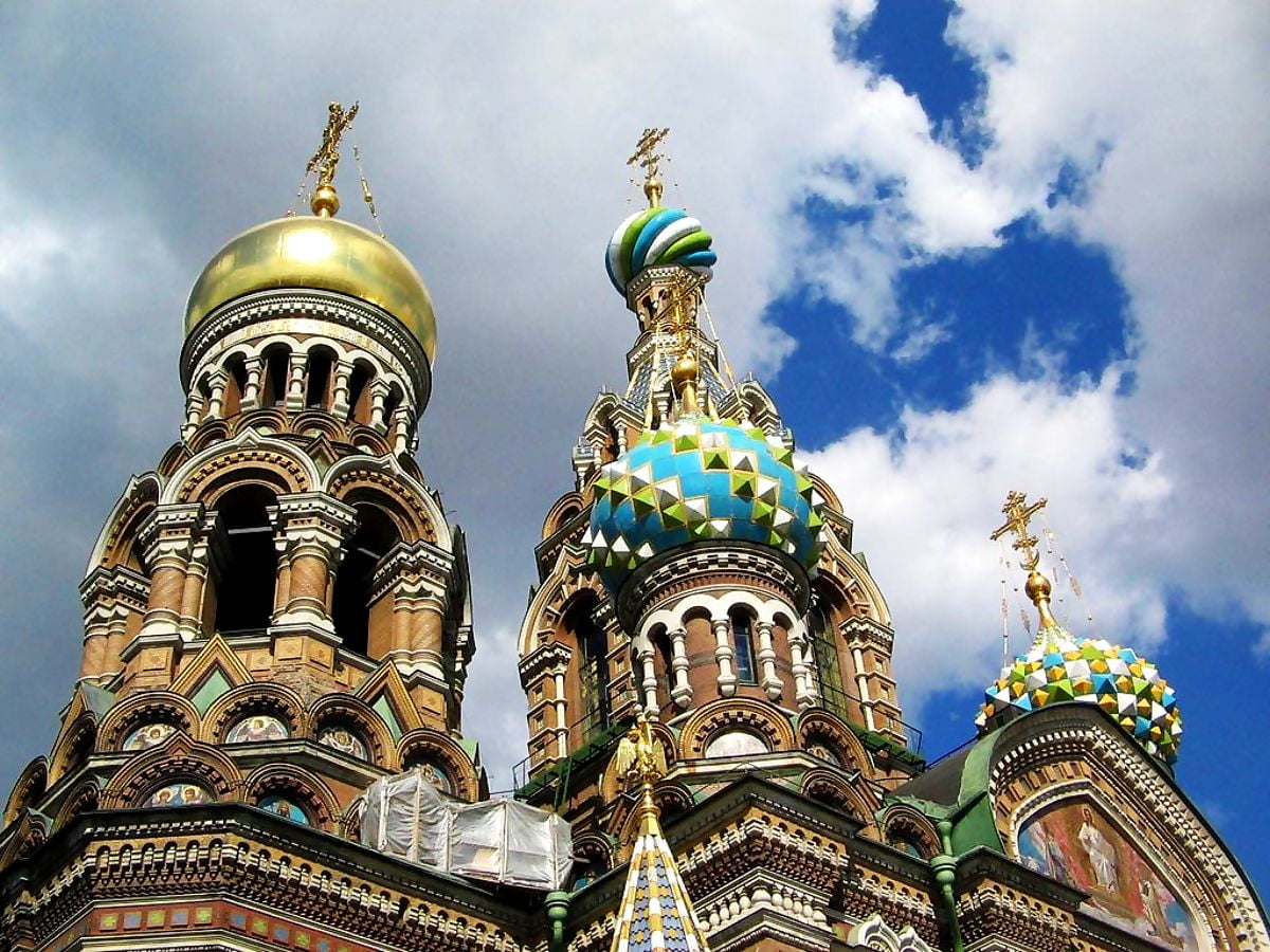 bakgrund-uppst-ndelsekyrkan-sankt-petersburg-kyrka-sankt-petersburg