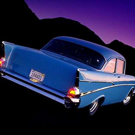 1957 Chevrolet: 2 bakgrundsbilder